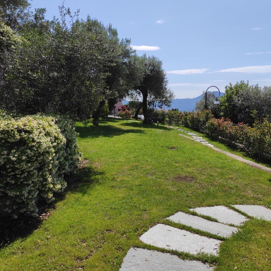 Locanda Goeghin Pieve Ligure Exteriör bild